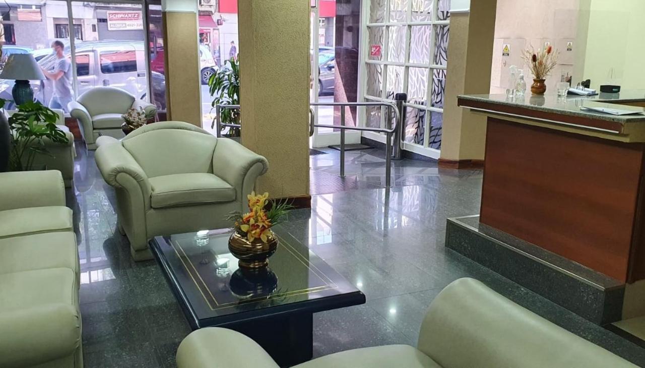 Hotel Aatrac Буенос Айрес Екстериор снимка